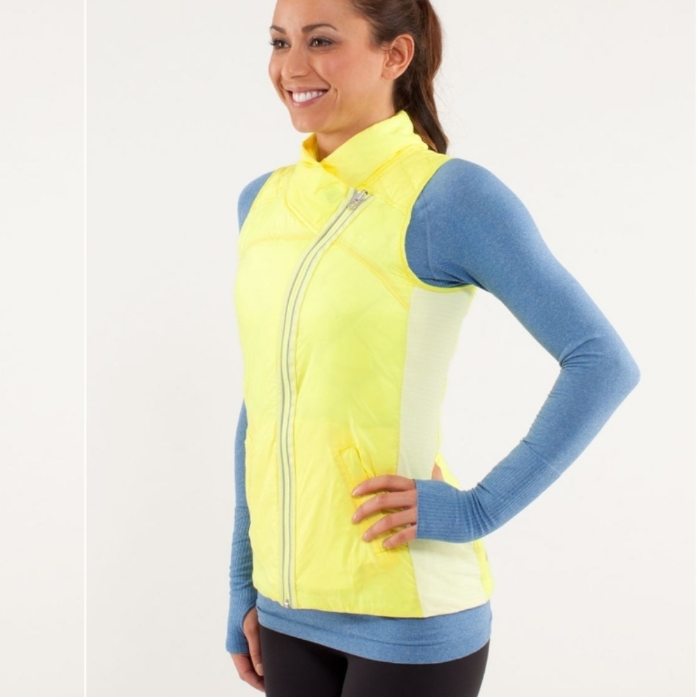 Lululemon reversible puffer vest
